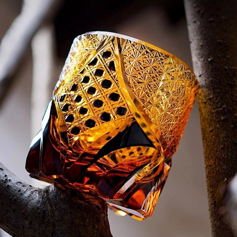 Japanese Black Warrior Armor Edo Kiriko Whisky Rock Glass Amber Crystals Whiskey Cup High-end Wine Glass Hand Cut Brandy Snifter