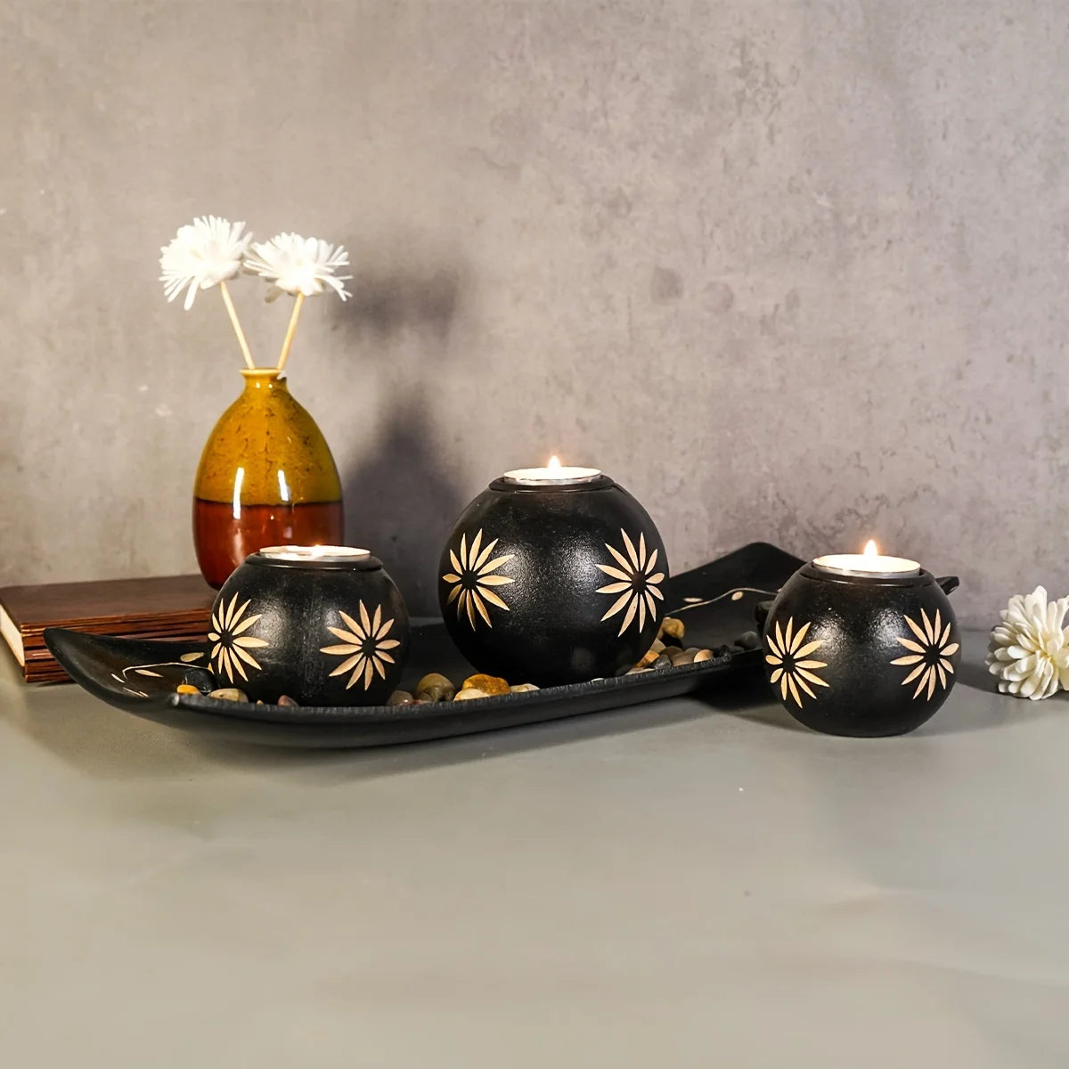 1PC wooden candlestick holder, hand-carved candlestick holder handicraft decoration, retro living room decoration table candlest