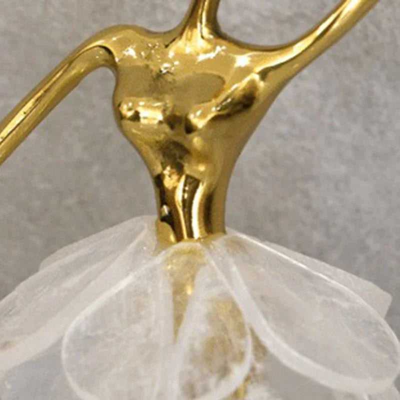 Luxury Art Sculptures Ballet Modern Copper Sculpture Design Desk Creative Figurines Nordic Gift Aesthetic Figurines Home Decor