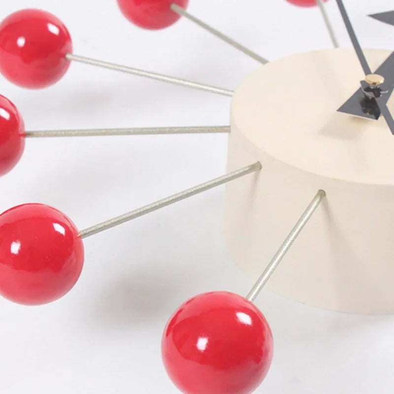 Luxury Metal Wall Clocks Minimalist Quartz Elegant Aesthetic Clock Wall Unique Modern Watches Decoration Clocks Bedroom