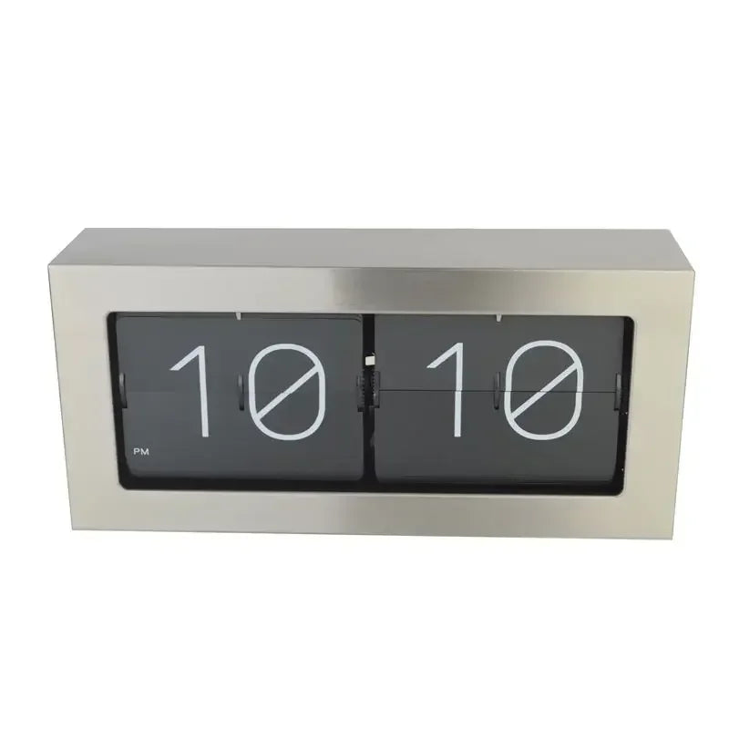 Retro Metal Table Clock Digital Clocks Flip Watch Interior Silent Bedside Bedroom Desk Accessories Silver Home and Decoration