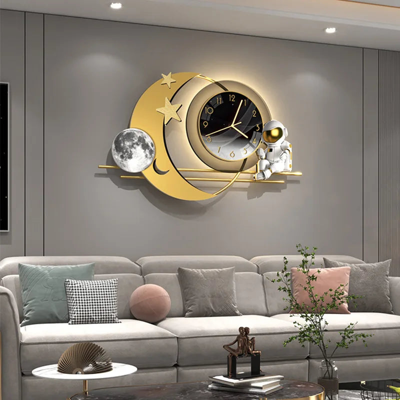 Aesthetic Lamp Wall Clocks Astronaut Luxury Art Modern Table Clocks Elegant Modern Large Clock Living Room Watch Decoration