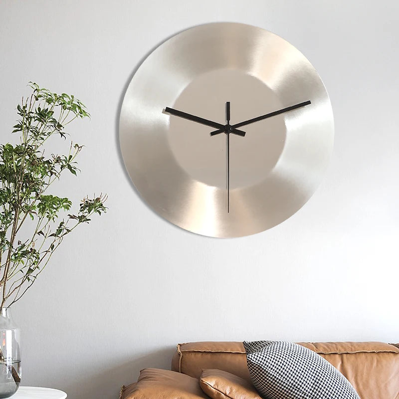 Creative metal wall clock silver CD clock mirror round living room  studio personality Nordic silent wall clock  horloge murale