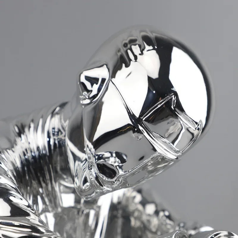 Creative Modern Figurines Miniature Nordic Aesthetic Luxury Office Accessories Funny Ornaments Desk Sculptures Home Decor