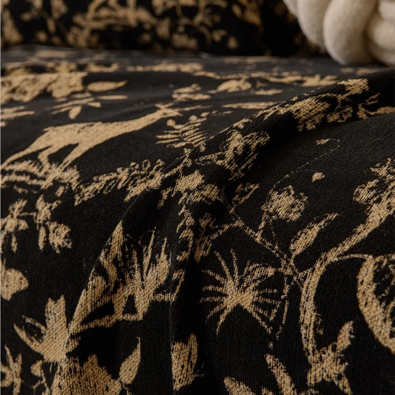 25 All-Season Chenille Sofa Cover Slipcover Cat Scratch Resistant Dustproof Sofa Cushion Universal Flower Sofa Blanket Protector