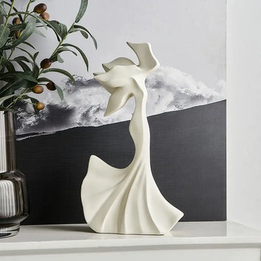 Creative Ornaments Interior Figurines Miniature Sculptures Living Room Office Desk Accessories Modern Decoration Holiday Gifts