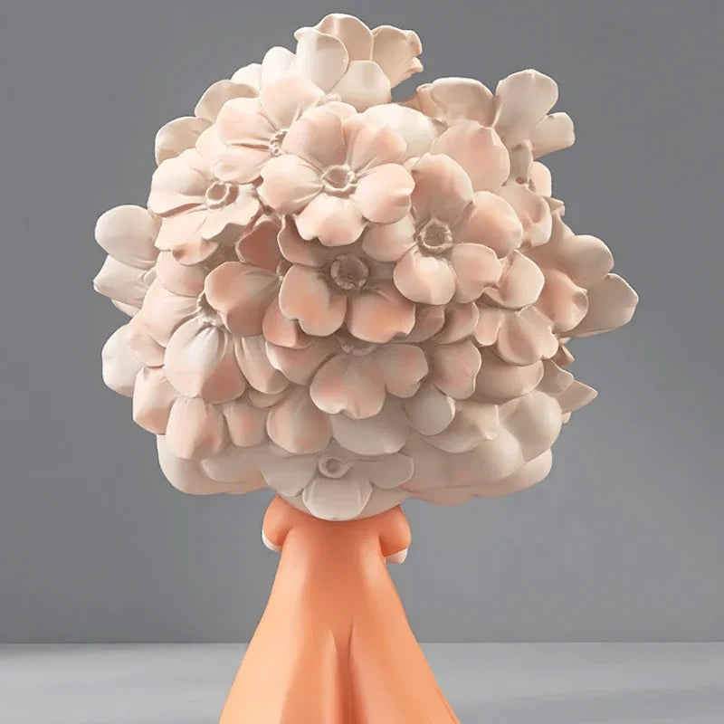 Kawaii Nordic Figurines Resin Miniature Creative Aesthetic Ornaments Luxury Sculptures Interioraccessories Room Decorations