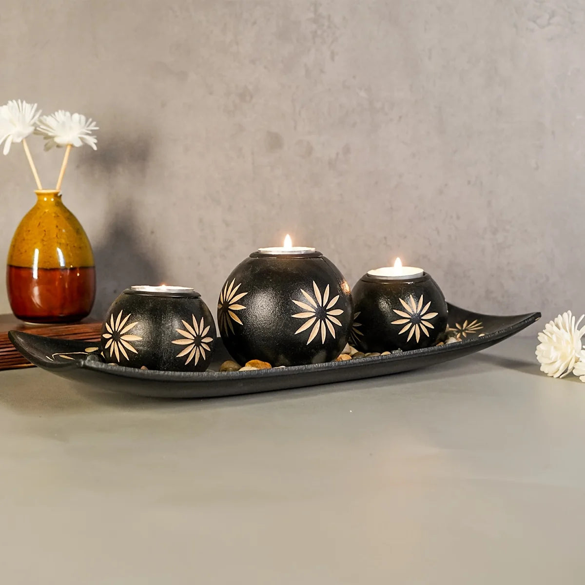 1PC wooden candlestick holder, hand-carved candlestick holder handicraft decoration, retro living room decoration table candlest