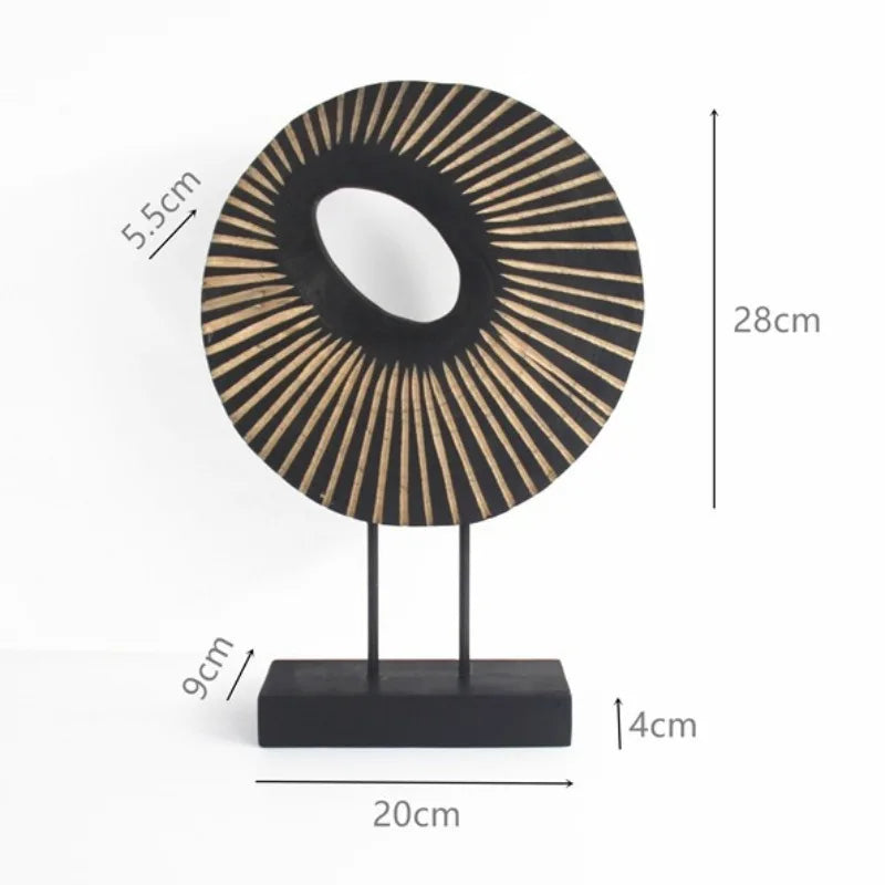 Wooden Sculptures Nordic Vintage Sculpture Elegant Luxury Creative Ornaments Miniature Aesthetic Art Ornament Home Decorations