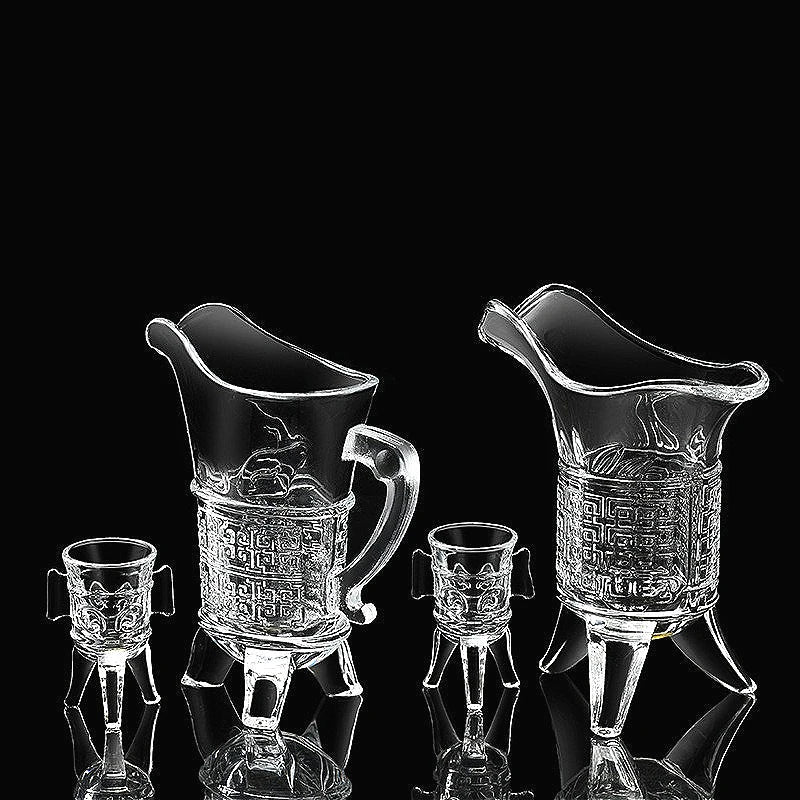 2pcs Sets Creative Liquor Cup Personalized Ancient Imperial Wine Cup 100ml Antique Wine Glass Art Design Three Legged Glass Cup