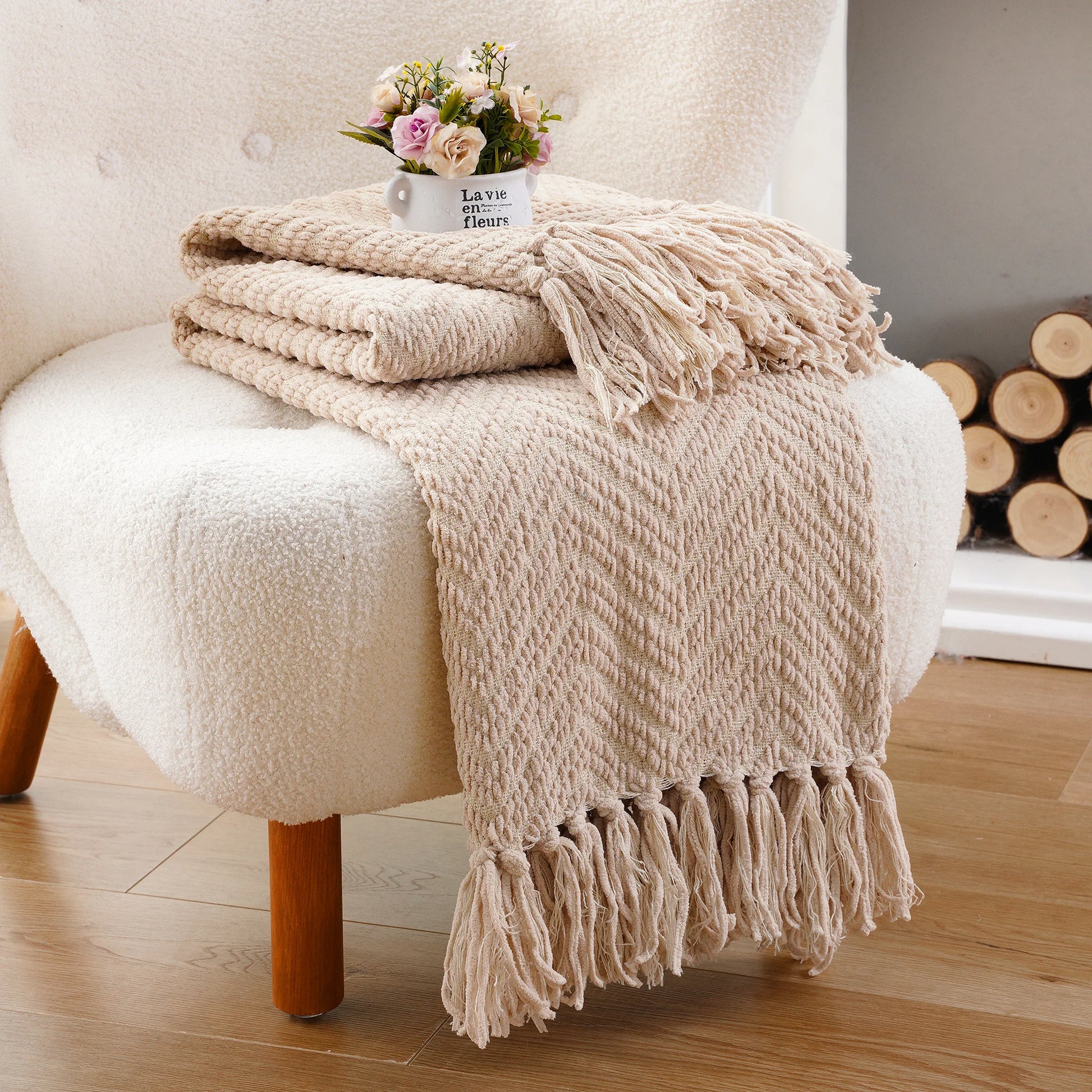 Battilo Knitted Throw Blanket for Couch Soft Thick Decorative Sofa Blanket Plaid Bed Throw Bedspread on the Bed Home Room Decor