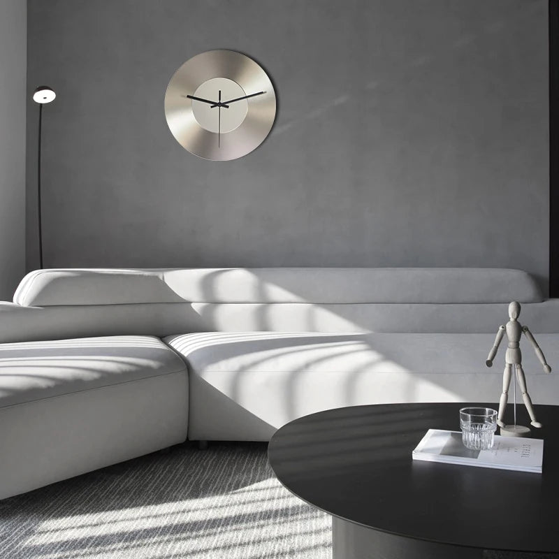 Creative metal wall clock silver CD clock mirror round living room  studio personality Nordic silent wall clock  horloge murale