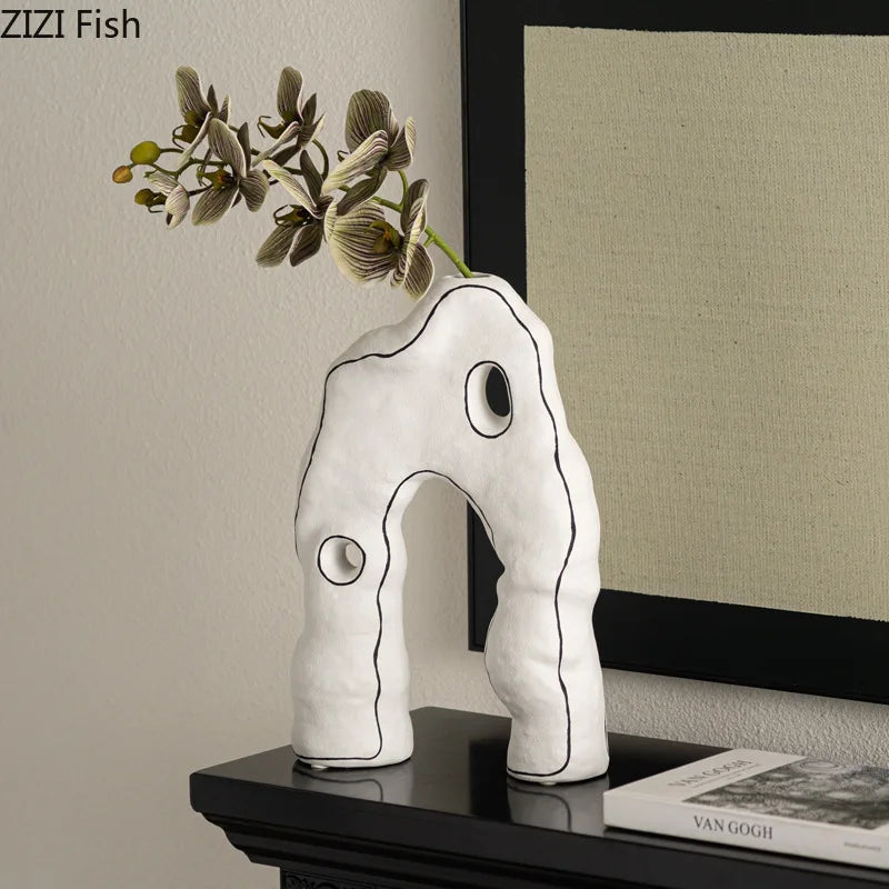 Creative Shape Hollow Ceramic Vase Table Decoration Artificial Flower Decorative Flowers Arrangement Vases Room Aesthetic Decor