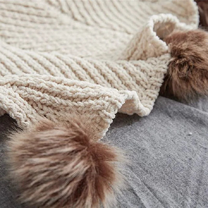 Inyahome-Fur Pom Pom Knitted Throw Blanket, Super Soft Warm Cozy Cable Knitted Nordic Blanket for Sofa and Couch, 51x63 Inch