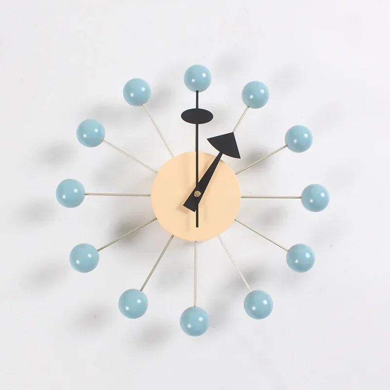 Luxury Metal Wall Clocks Minimalist Quartz Elegant Aesthetic Clock Wall Unique Modern Watches Decoration Clocks Bedroom