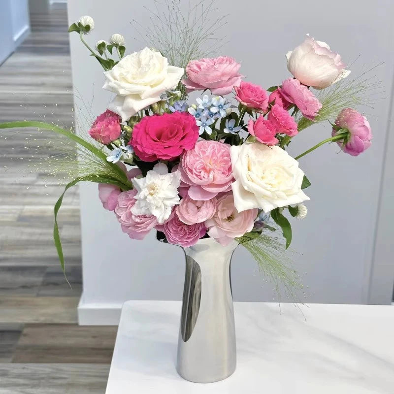 Modern Flower Vase Nordic Aesthetic Flower Bottle Desk Decorating Elegant Vases Room Decoration Office Flowerpot Unusual Shape