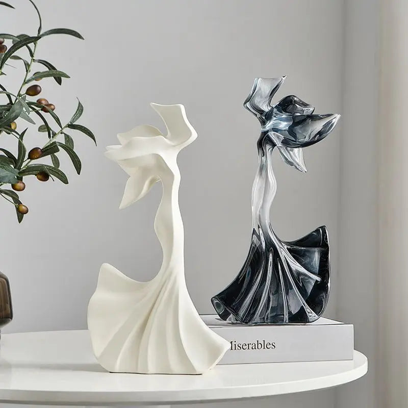 Creative Ornaments Interior Figurines Miniature Sculptures Living Room Office Desk Accessories Modern Decoration Holiday Gifts