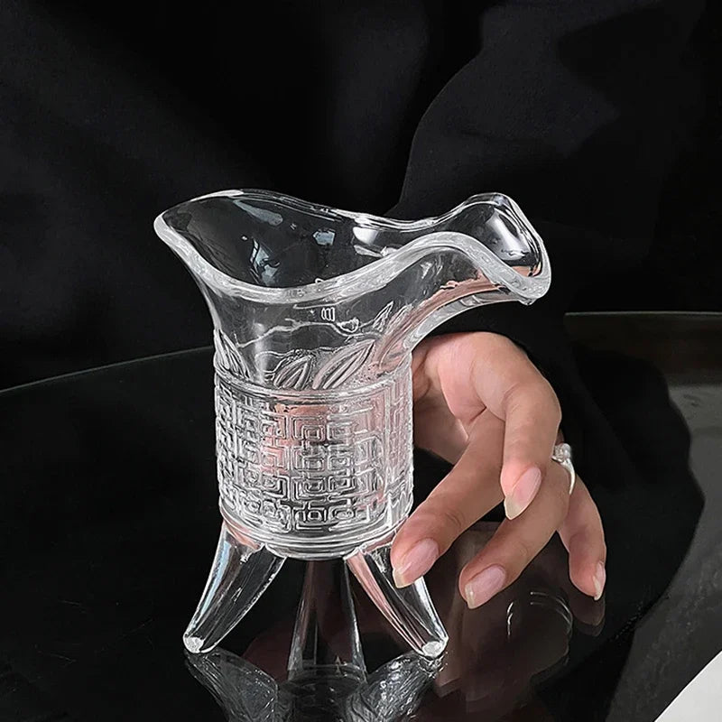 2pcs Sets Creative Liquor Cup Personalized Ancient Imperial Wine Cup 100ml Antique Wine Glass Art Design Three Legged Glass Cup