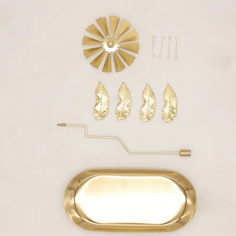 Romantic Gold Color Rotating Candle Holder Metal Tealight Candlestick Holder Wedding Party Home Decoration