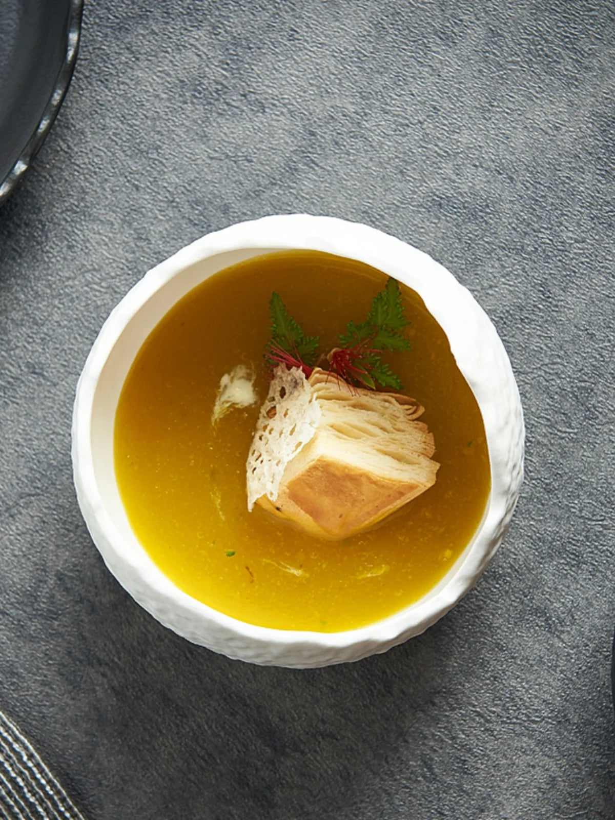 Ceramic Eggshell Bowl Dessert Bowl Advanced Fine Fruit Salad Cold Dishes Bowl Hotel Tableware Molecular Cuisine