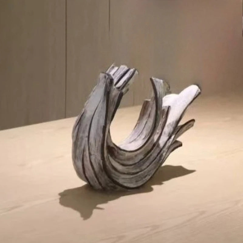 Modern Figurines Interior Elegant Room Ornaments Sculptures and Figurines for Bedroom Living Room Decoration Accessories