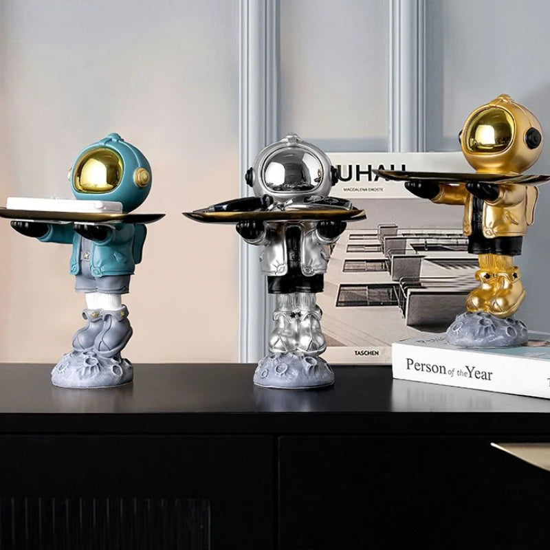 Astronaut Miniature Figurines Creative Tray Modern Art Ornaments Luxury Storage Accessories Aesthetic Sculptures Living Room