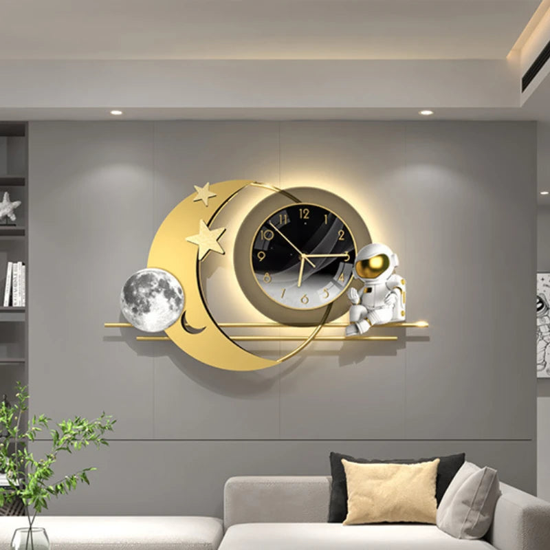 Aesthetic Lamp Wall Clocks Astronaut Luxury Art Modern Table Clocks Elegant Modern Large Clock Living Room Watch Decoration