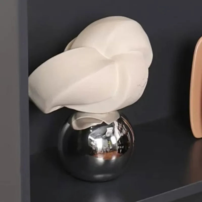 Twisted Sculptures Geometric Sculpture Modern Creative Interior Ornaments Aesthetic Luxury Art Desk Accessories Home Decorations