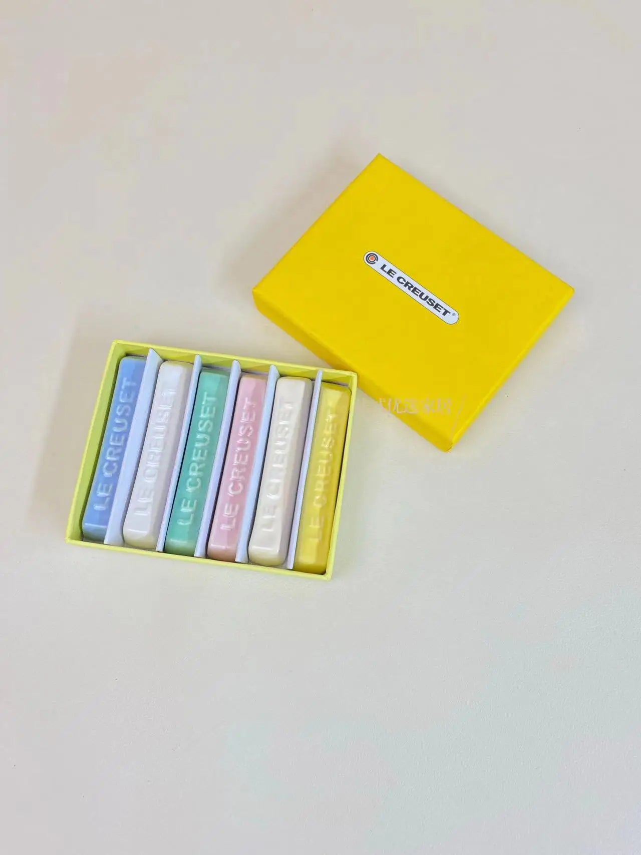 French LE CREUSET Rainbow Ceramic Chopsticks Healthy Dining Set Gift Box Colorful Tableware Home Kitchen Dining Accessories