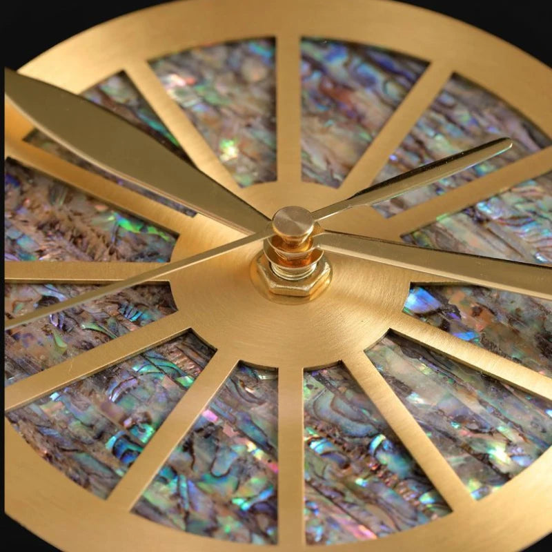 Large Metal Wall Clocks Silent Elegant Luxury Design Clocks Wall Modern Aesthetic Arts Watches Living Room Clock Decorative