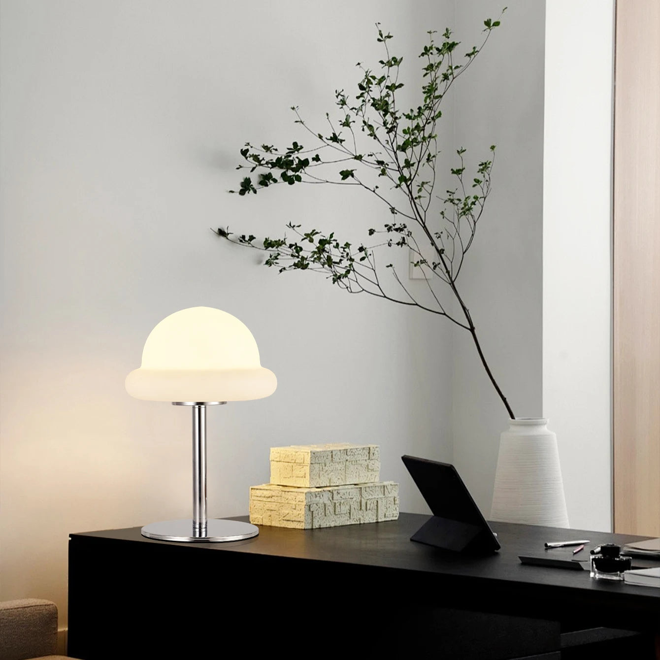 Cute Cloud Shaped USB Table Lamp 3 Light Colors 10 Dimming Options Plastic Cover Bedside Lamp for Kids Room  Bedroom Restaurant