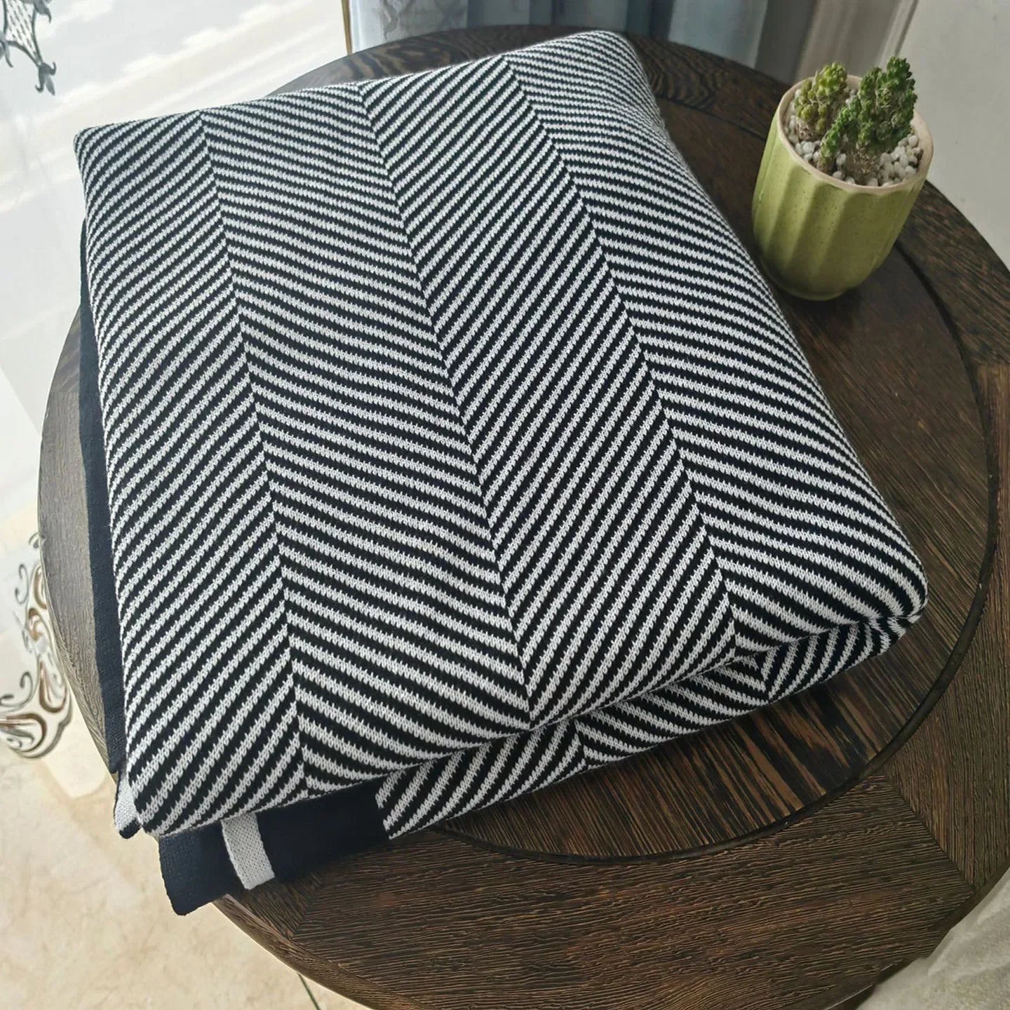 New Stripe Knitted Blanket And Bedspread Soft Leisure Sofa Cover Homestays Hotel Bed End Towel Nap Blanket Cover Warm Shawl