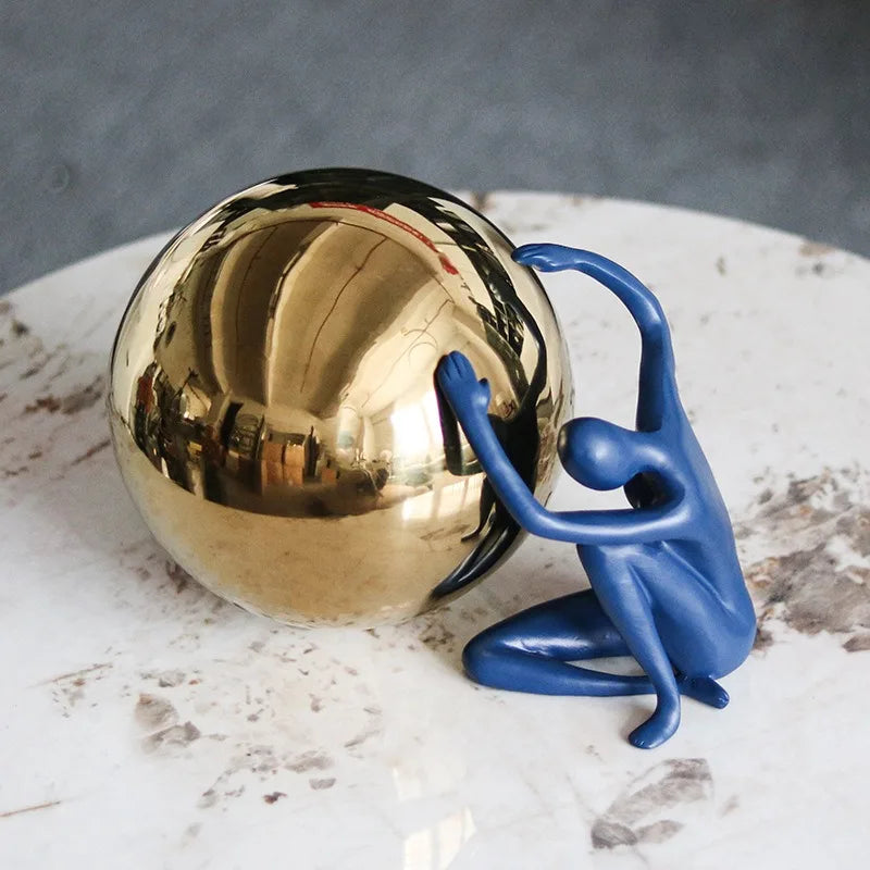 Holding Ball Sculptures Nordic Figurines Creative Modern Figure Sculpture Luxury Aesthetic Figurine Living Room Decorations