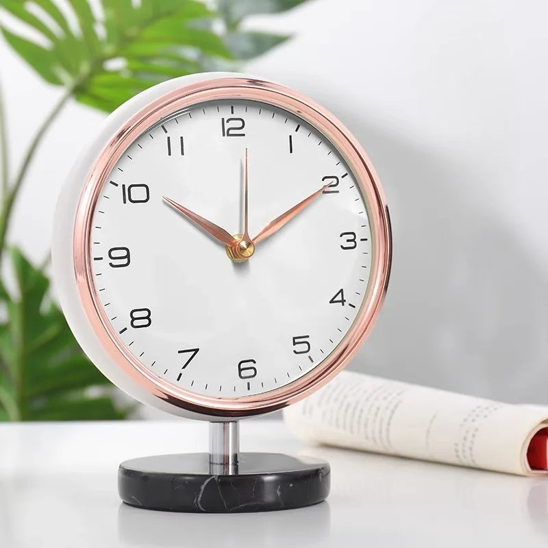 Living Room Table Clock Modern Silent Desk Watch Bedside Tabletop Clocks Luxury Desktop Watches Table Decoration Accessories