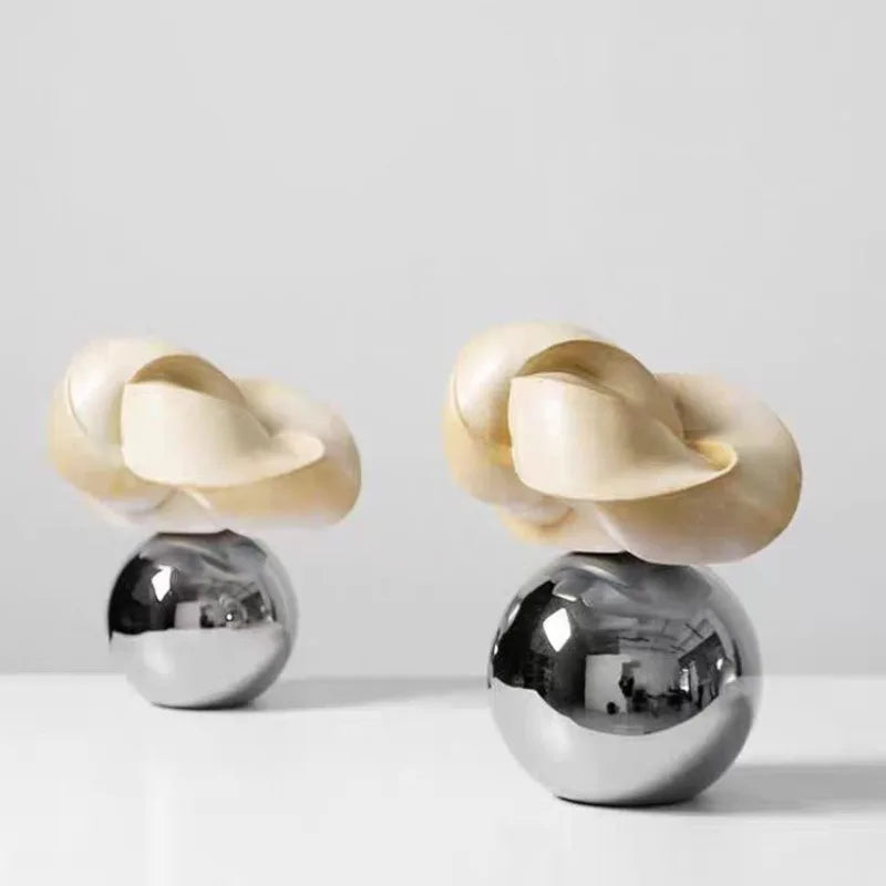 Twisted Sculptures Geometric Sculpture Modern Creative Interior Ornaments Aesthetic Luxury Art Desk Accessories Home Decorations