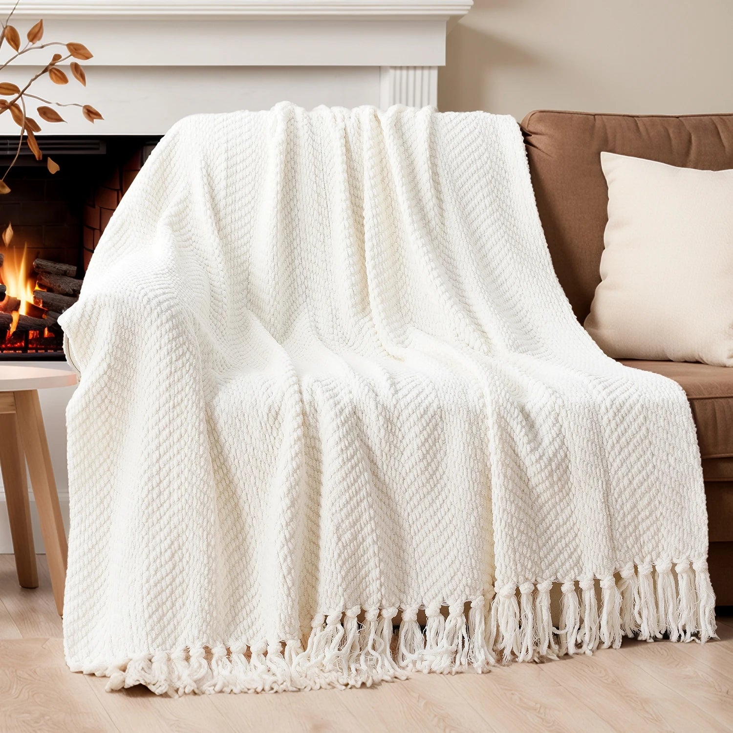 Battilo Knitted Throw Blanket for Couch Soft Thick Decorative Sofa Blanket Plaid Bed Throw Bedspread on the Bed Home Room Decor