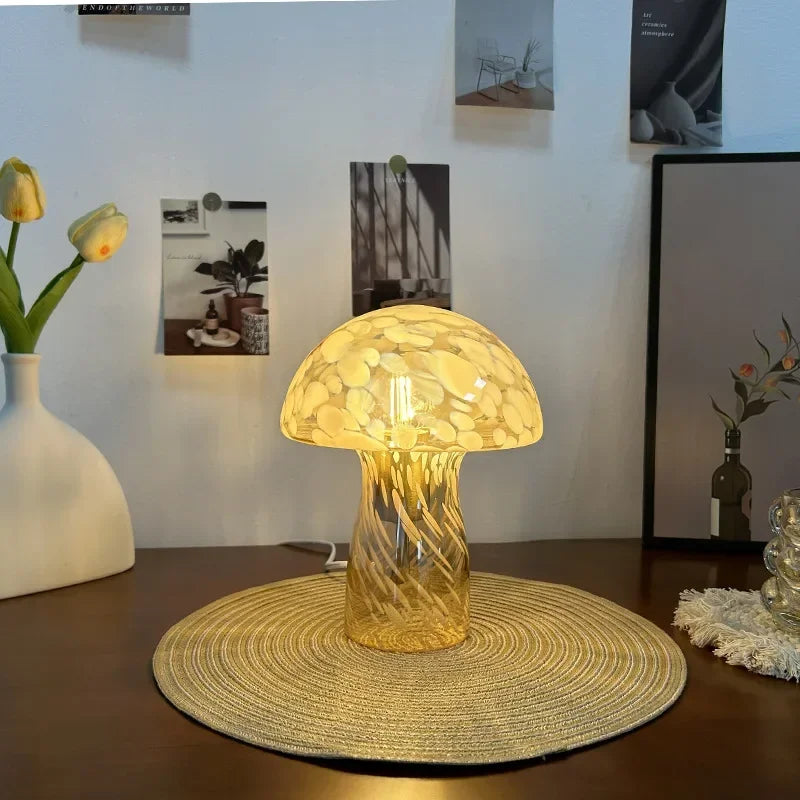 Retro Mushroom Glass Table Lamp Creative Decoration Atmosphere Night Light Minimalist Bedroom Bedside Lamp