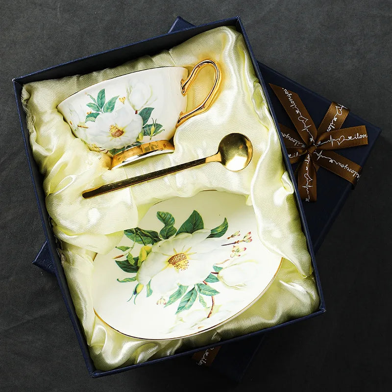 Exquisite Bone China Coffee Cup and Dish Gift Box Set, Afternoon Tea Set, Camellia Flower Pattern Exquisite Gift Box