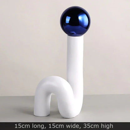 Aesthetic Resin Sculptures Miniature Modern Creative Luxury Accessories Nordic Ornaments Bedroom Figurines Home Decorations