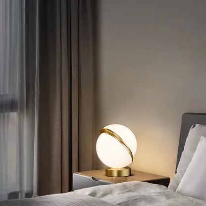 OUDELADI postmodern White creative ball Bedroom Bedside table Lamp Home decor metalmisaligned Round ball LED Lighting fixture