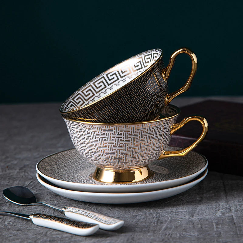 Exquisite and Luxurious European Style Bone China Coffee Cup and Plate Set, Fashionable and High-end Gift Set